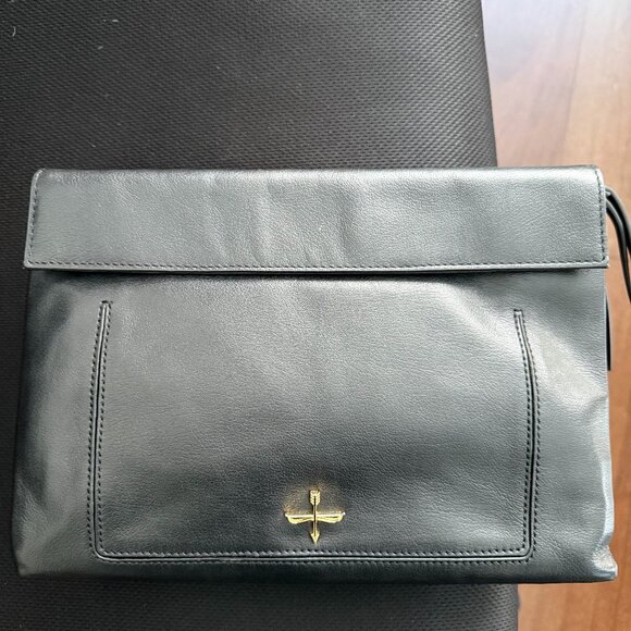 Pour la Victoire Beautiful leather Clutch - Picture 1 of 6